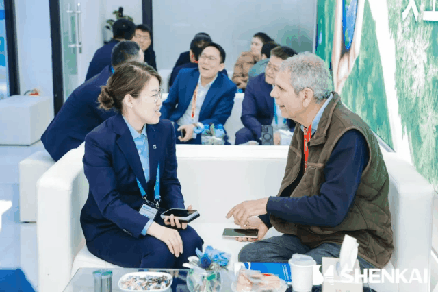 國內(nèi)外.gif